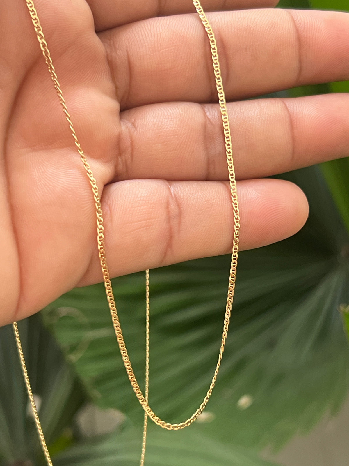 Cadena escalera plana 3.70g / 60cm / 1.8mm / Oro Amarillo 18K en Oro 18K