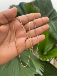 Cadena escalera plana 3.70g / 60cm / 1.8mm / Oro Amarillo 18K en Oro 18K — vista 3