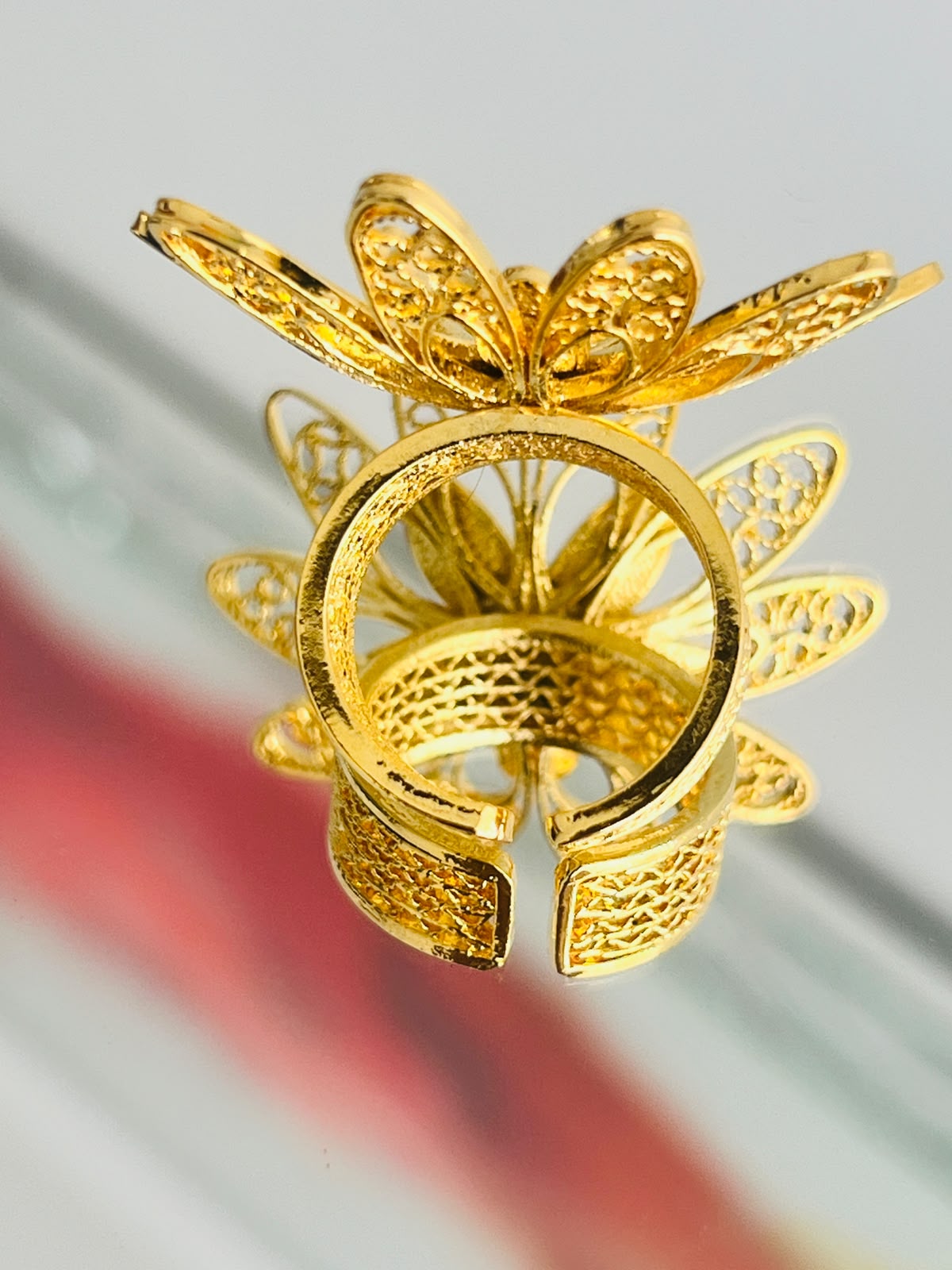 Anillo Flor de Hojas