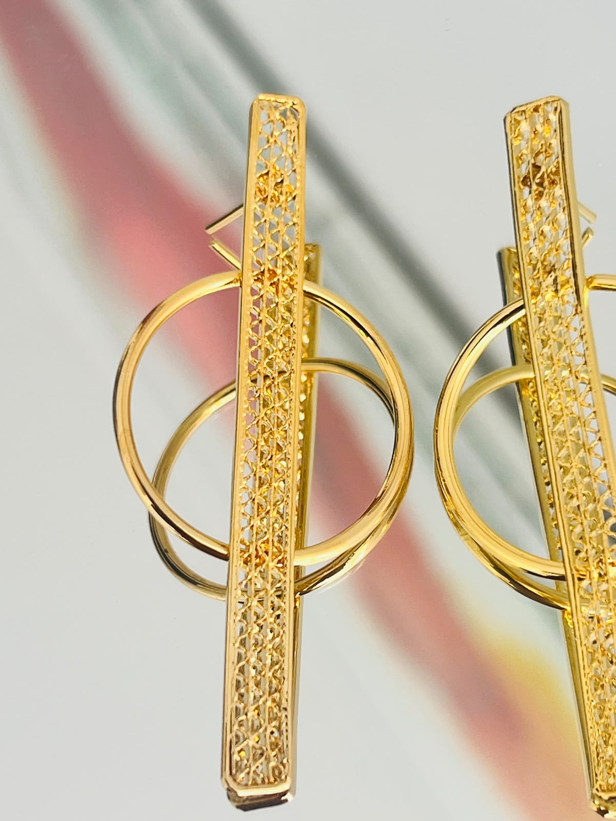 Aretes Barra y Aro Filigrana en oro 18K